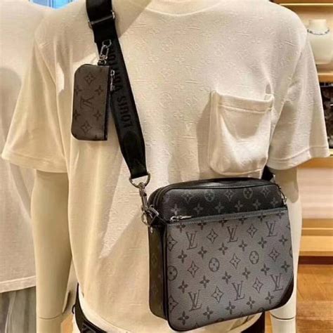 lv tasche herren|louis vuitton tote herrentasche.